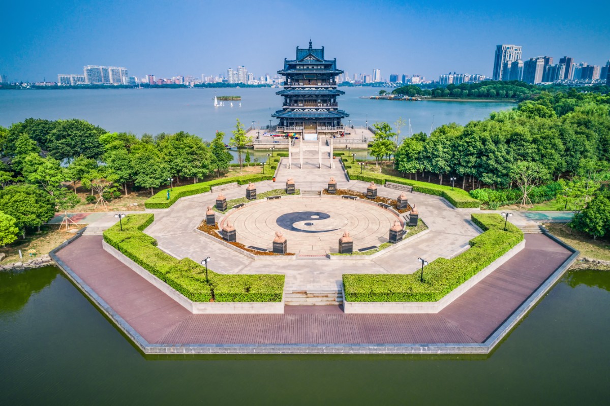 Why Foreign Brands Succeed in China