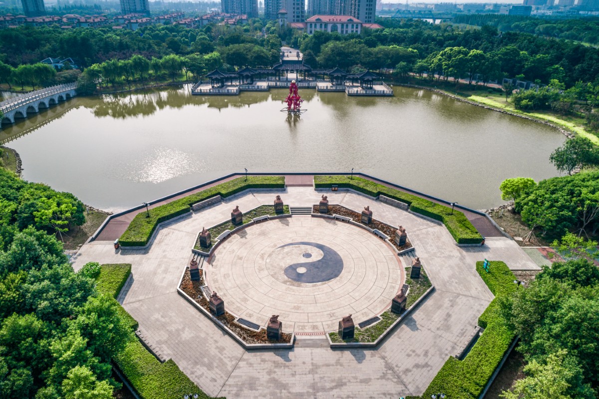 Does Premium Pricing Work in China